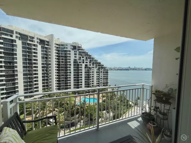 Продажа квартиры #1503 - фото 7311433