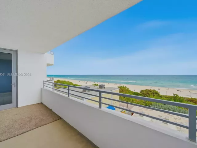 Продажа квартиры #6E - фото 7347834