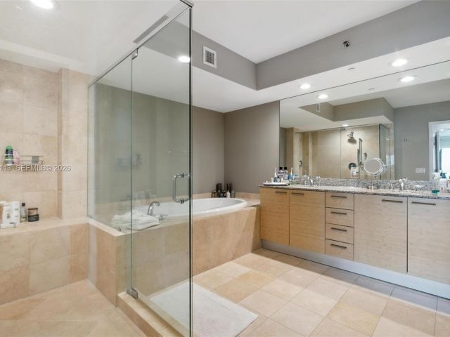 Квартира в аренду номер4211 - фото 7313987