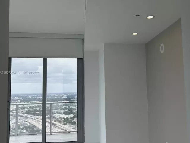 Квартира в аренду номер4302 - фото 7487694