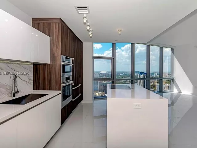 Квартира в аренду номер4302 - фото 7487697