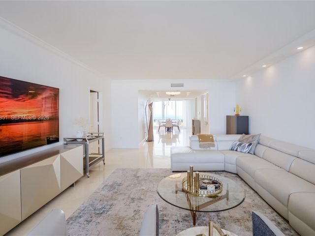 Продажа квартиры #1805 - фото 7404375