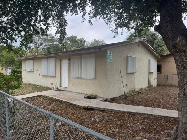 Дом в аренду по адресу  - фото 7452290