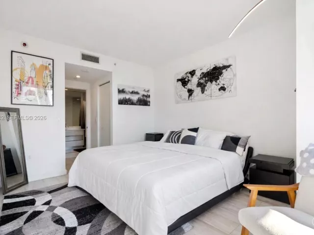 Продажа квартиры #3005 - фото 7325018