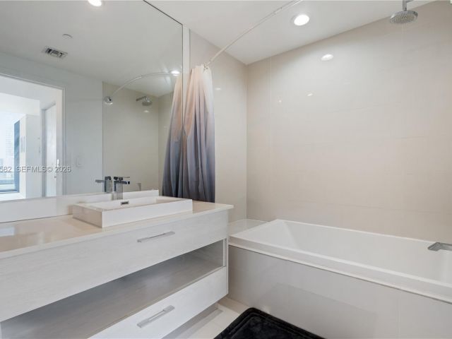 Продажа квартиры #3005 - фото 7325014