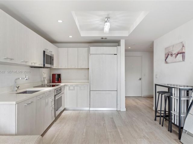 Продажа квартиры #3005 - фото 7325019