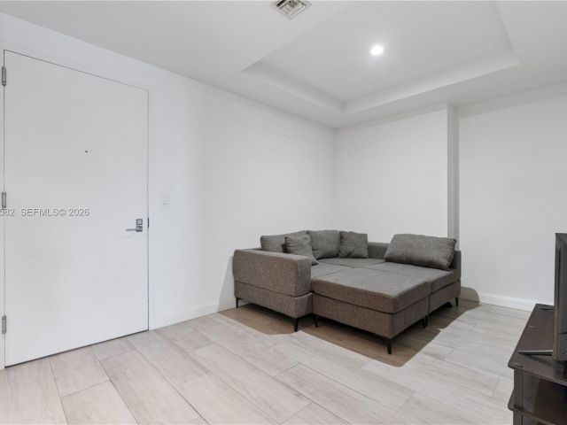 Продажа квартиры #3005 - фото 7325023