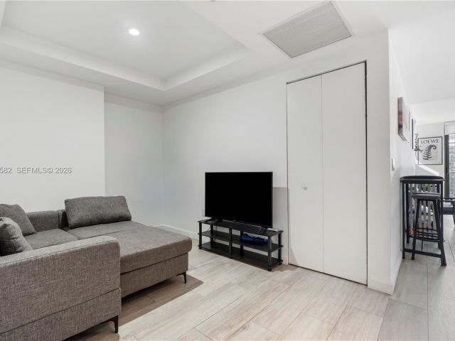 Продажа квартиры #3005 - фото 7325024