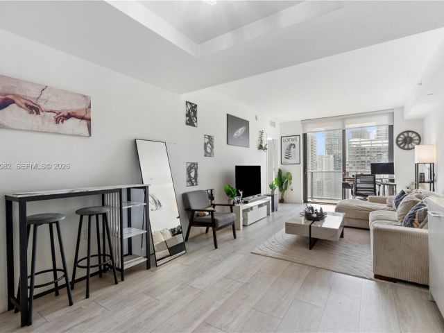 Продажа квартиры #3005 - фото 7325028