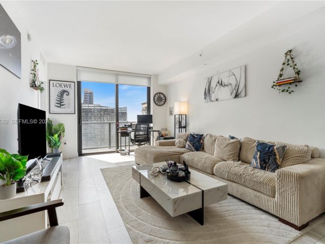 Продажа квартиры #3005 - фото 7325029