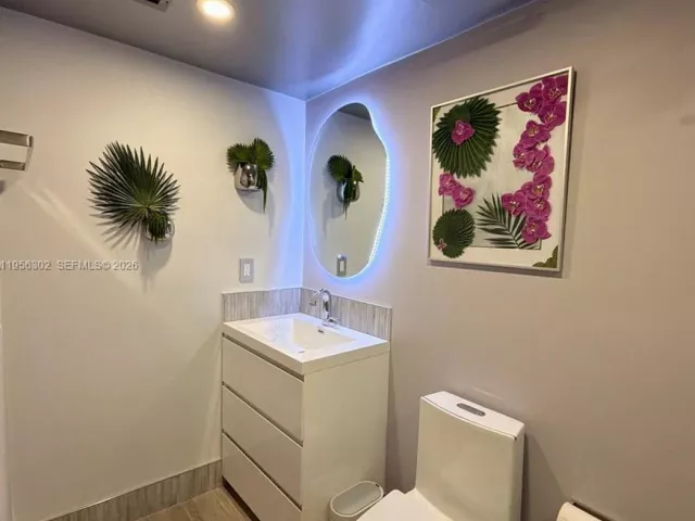 Дом в аренду по адресу 1532 N Andrews Ave - фото 7398364