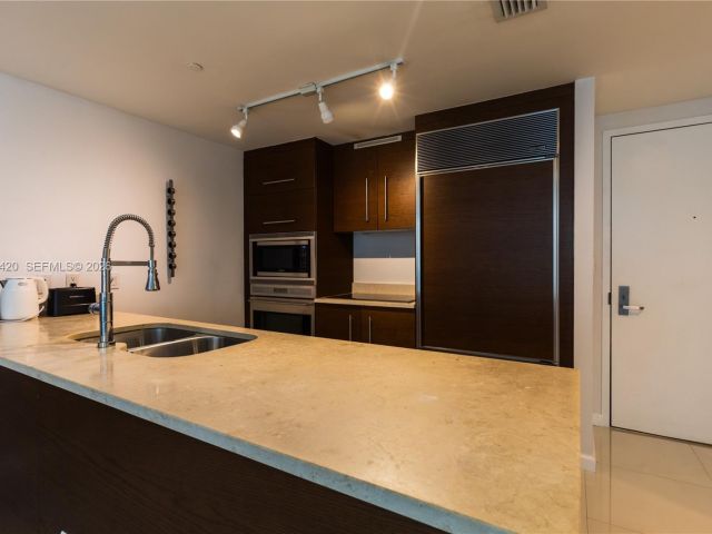 Продажа квартиры #4511 - фото 7325205