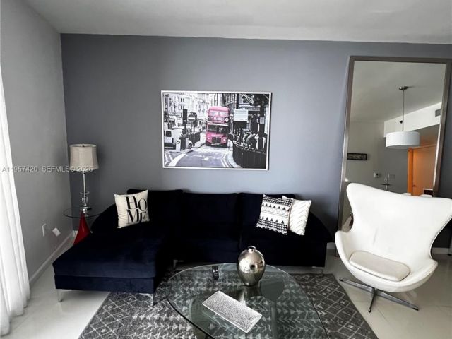 Продажа квартиры #4511 - фото 7325211