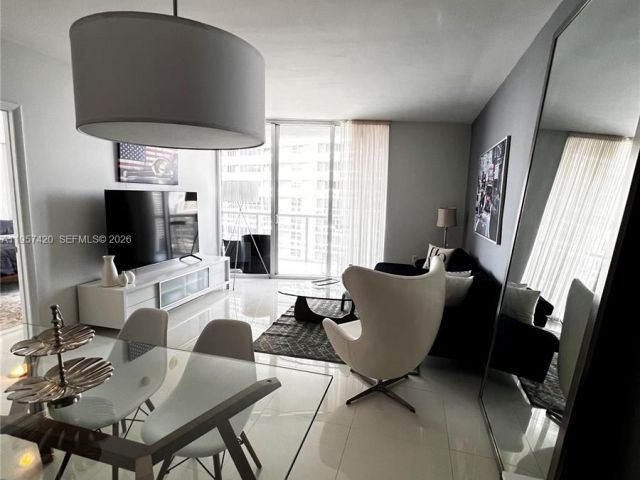 Продажа квартиры #4511 - фото 7325213