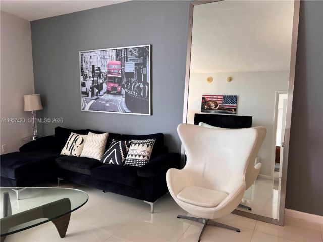 Продажа квартиры #4511 - фото 7325214