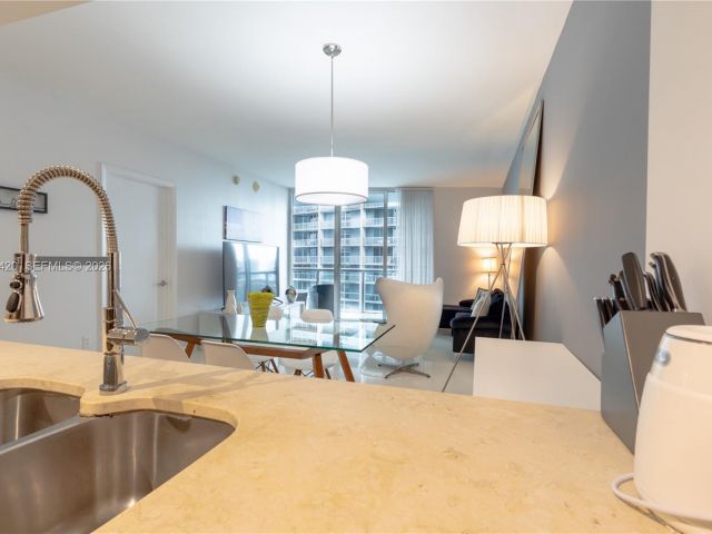 Продажа квартиры #4511 - фото 7325217