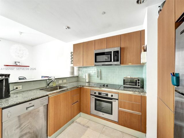 Продажа квартиры #2722 - фото 7438798