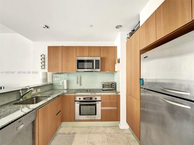 Продажа квартиры #2722 - фото 7438800