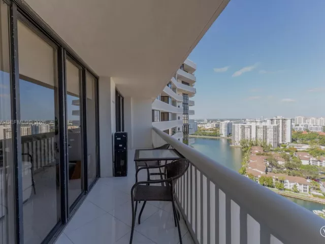 Продажа квартиры #2806 - фото 7350721