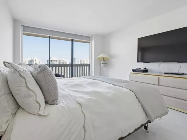 Продажа квартиры #2806 - фото 7350714