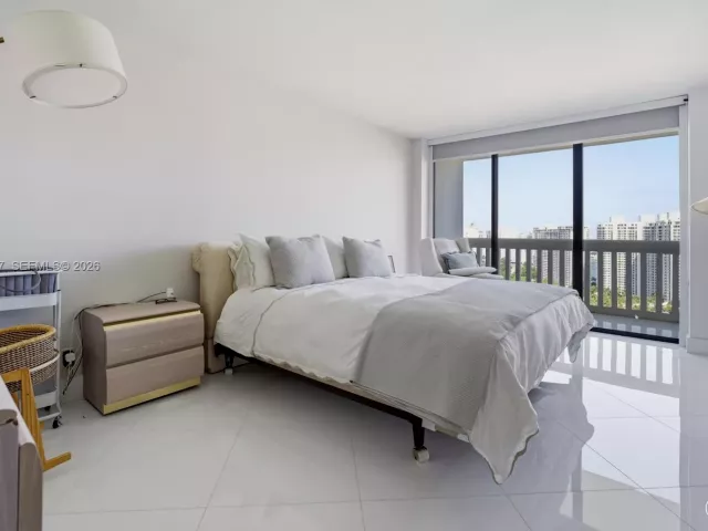 Продажа квартиры #2806 - фото 7350715