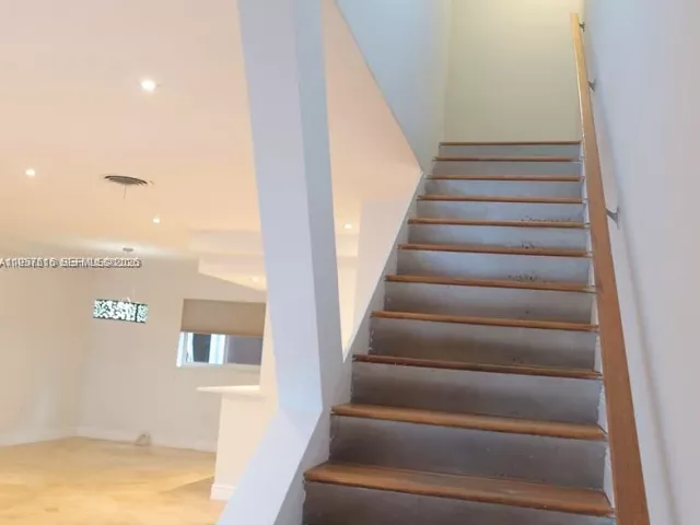 Дом в аренду по адресу 7312 Gary Ave 7312 - фото 7315824