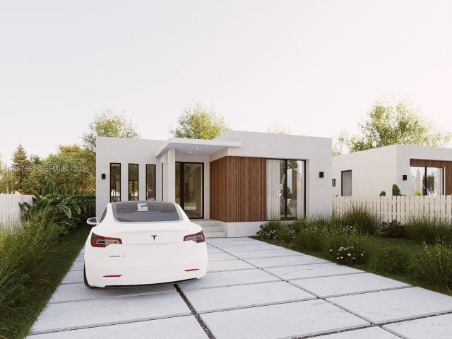 Продажа дома по адресу 2665 Johnson St - фото 7504160