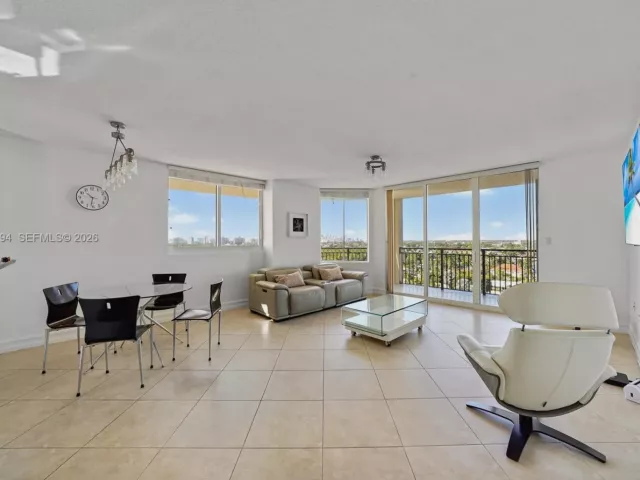 Продажа квартиры #1002 - фото 7341587