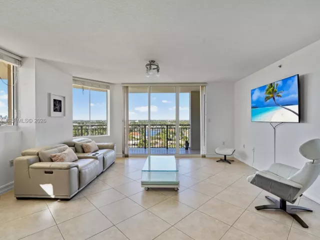 Продажа квартиры #1002 - фото 7341589