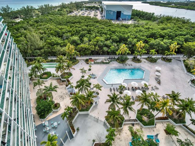 Продажа квартиры #1222 - фото 7368109