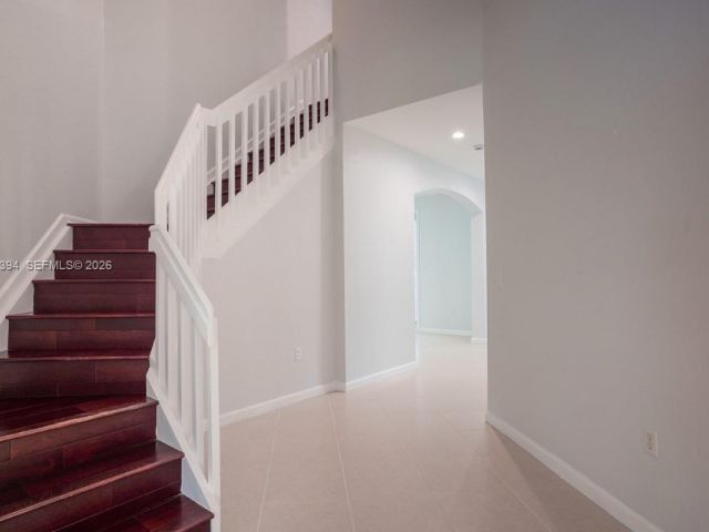 Продажа дома по адресу 1518 Fenton Dr - фото 7322202