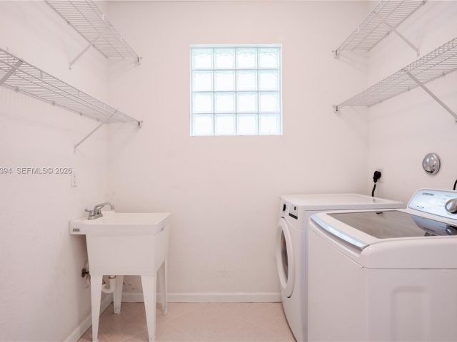 Продажа дома по адресу 1518 Fenton Dr - фото 7322203