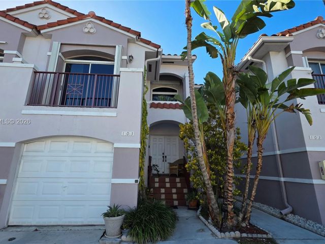 Продажа дома по адресу 10240 SW 154th Cir Ct 103-6 - фото 7439695