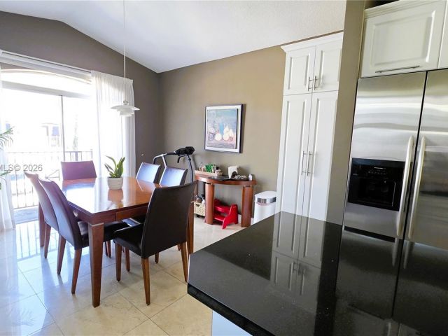 Продажа дома по адресу 10240 SW 154th Cir Ct 103-6 - фото 7439708