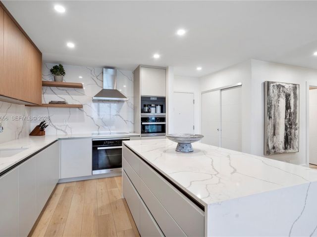 Продажа квартиры #1633 - фото 7331821