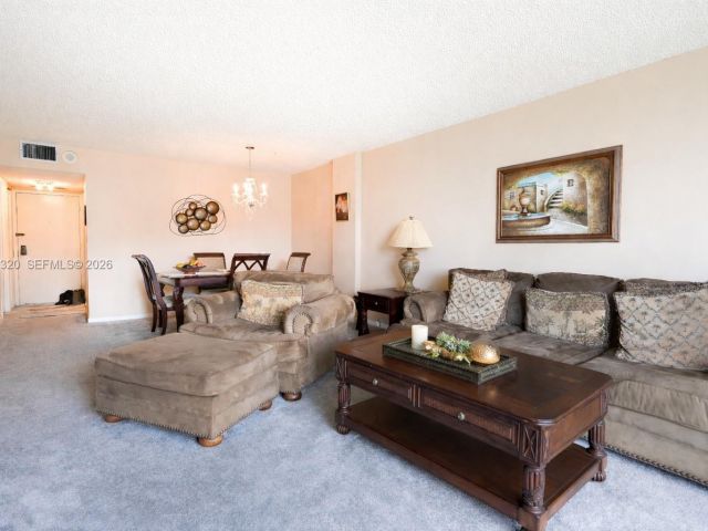 Продажа квартиры #409 - фото 7447024