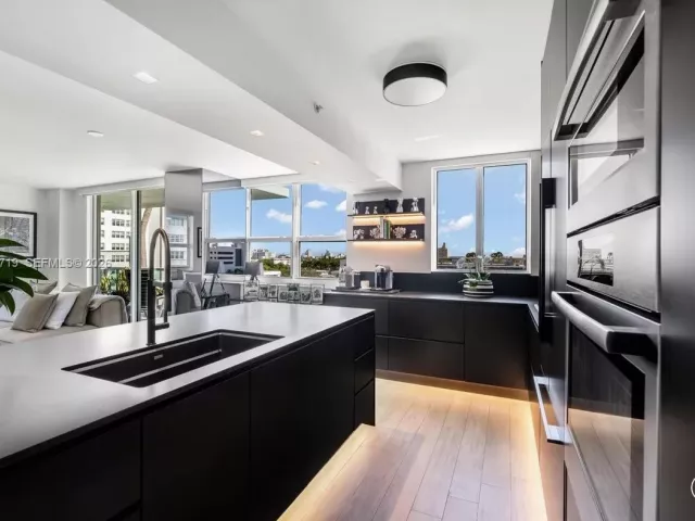 Продажа квартиры #712 - фото 7331228