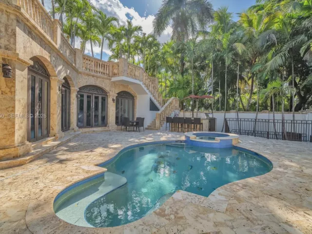 Продажа дома по адресу 1710 S Miami Ave - фото 7329464