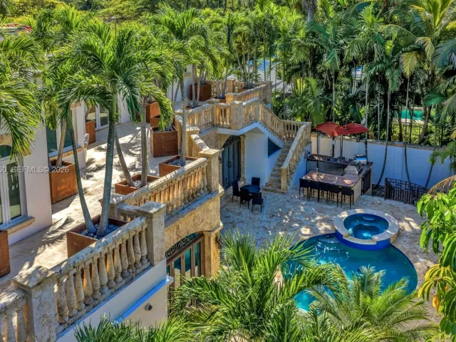 Продажа дома по адресу 1710 S Miami Ave - фото 7329469