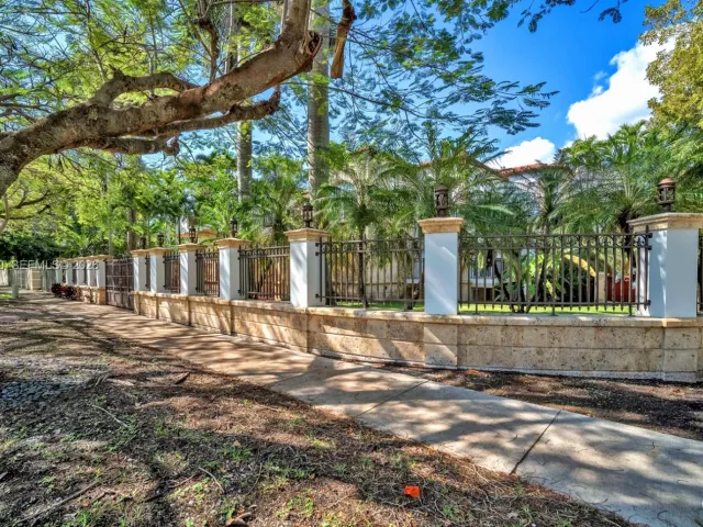 Продажа дома по адресу 1710 S Miami Ave - фото 7329470