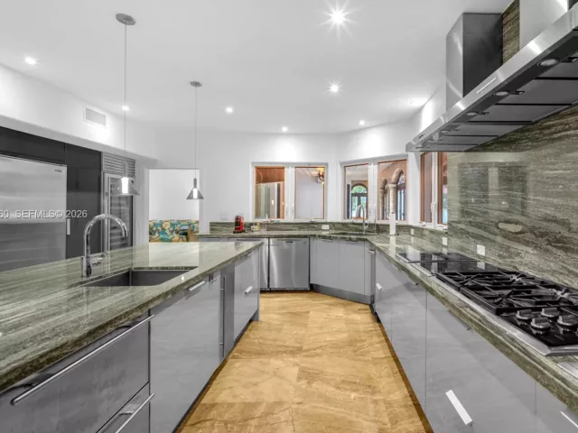 Продажа дома по адресу 1710 S Miami Ave - фото 7329448