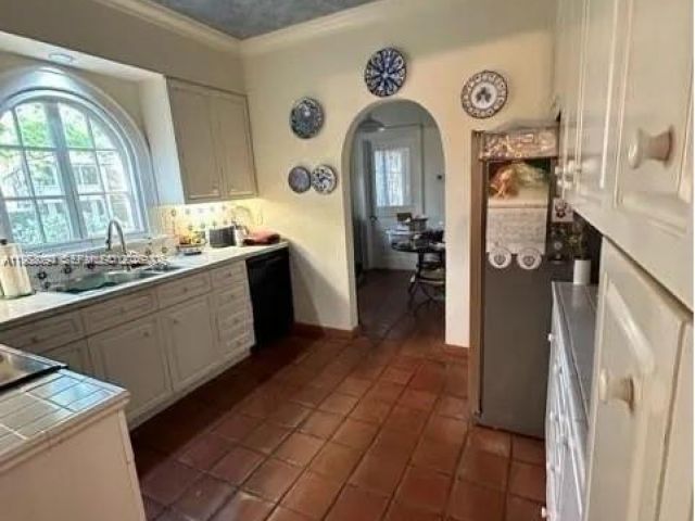 Дом в аренду по адресу 1103 Genoa St - фото 7471274