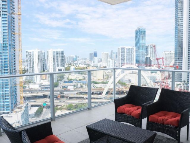 Квартира в аренду номер2401 - фото 7333387