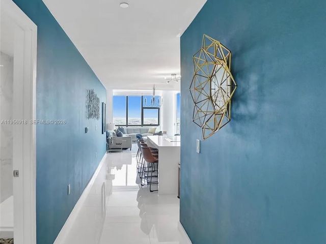 Квартира в аренду номер2401 - фото 7333393