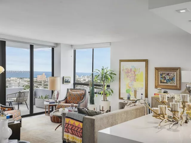 Продажа квартиры #2414 - фото 7343593