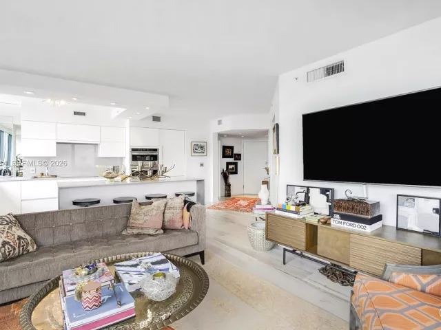 Продажа квартиры #2414 - фото 7343588