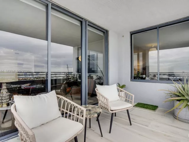 Продажа квартиры #2414 - фото 7343589