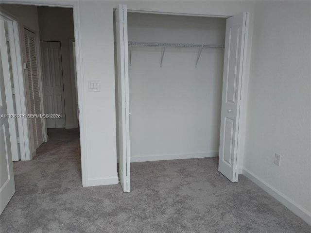 Дом в аренду по адресу 13313 SW 287th TERRACE - фото 7463320