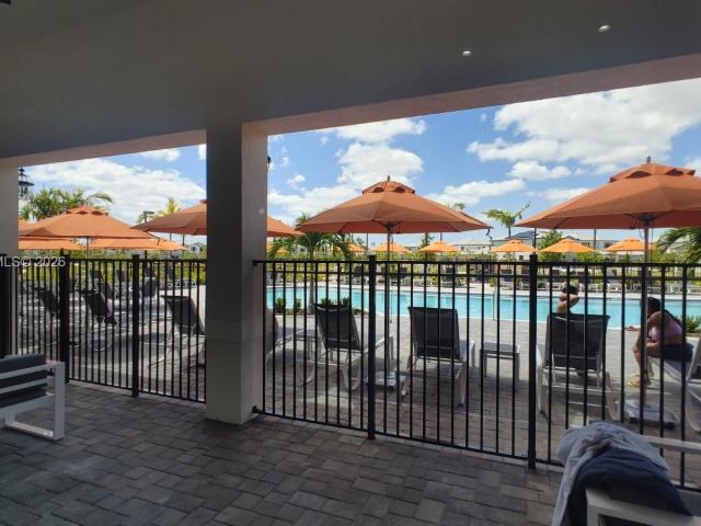 Дом в аренду по адресу 13313 SW 287th TERRACE - фото 7463332