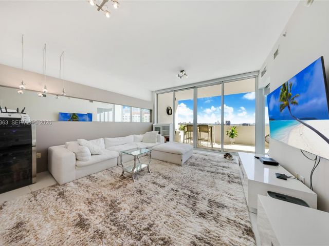 Продажа квартиры #1205 - фото 7352122